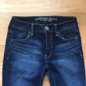 American eagle blue skinny jeans